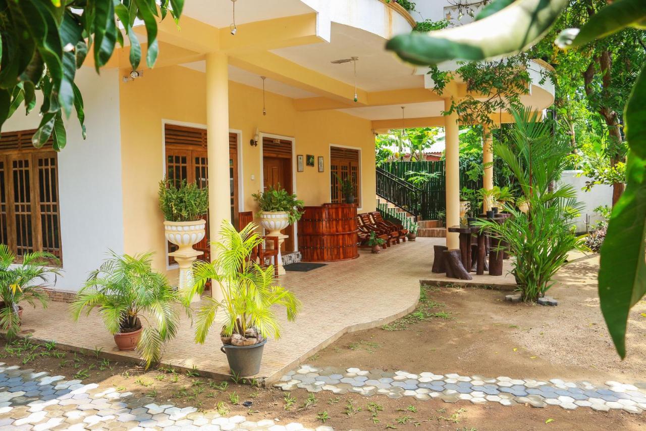 Castle Resort Yala Tissamaharama Exterior photo